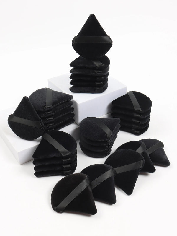 Flawless & Fun: The Black Velvet Puff That Blends Like a Dream! 🖤✨